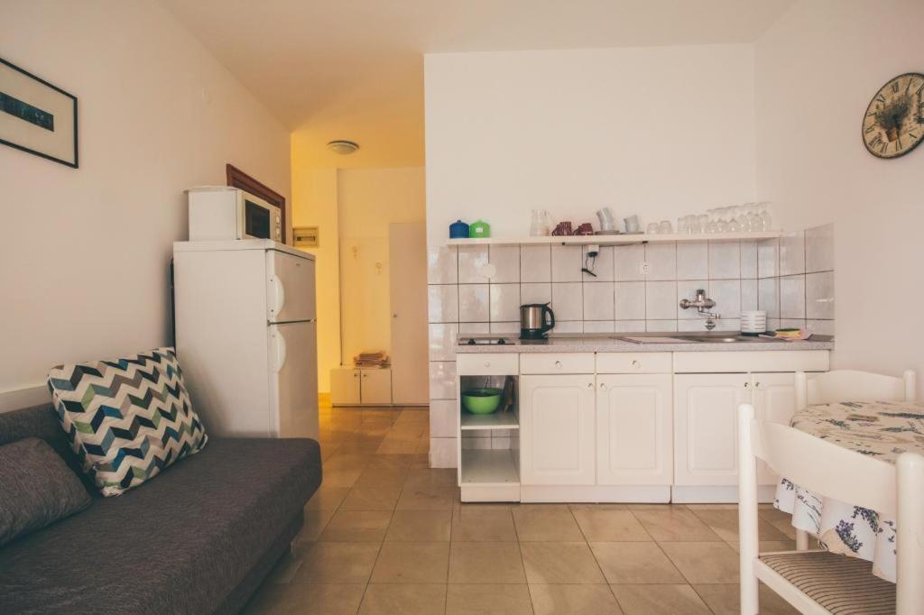 Apartments Ante Podaca Eksteriør bilde